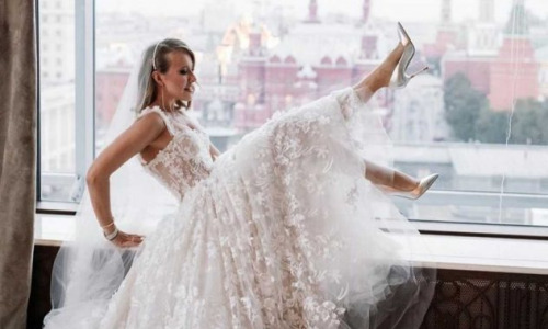  Вскрылись шокирующие подробности похабного танца Собчак на свадьбе